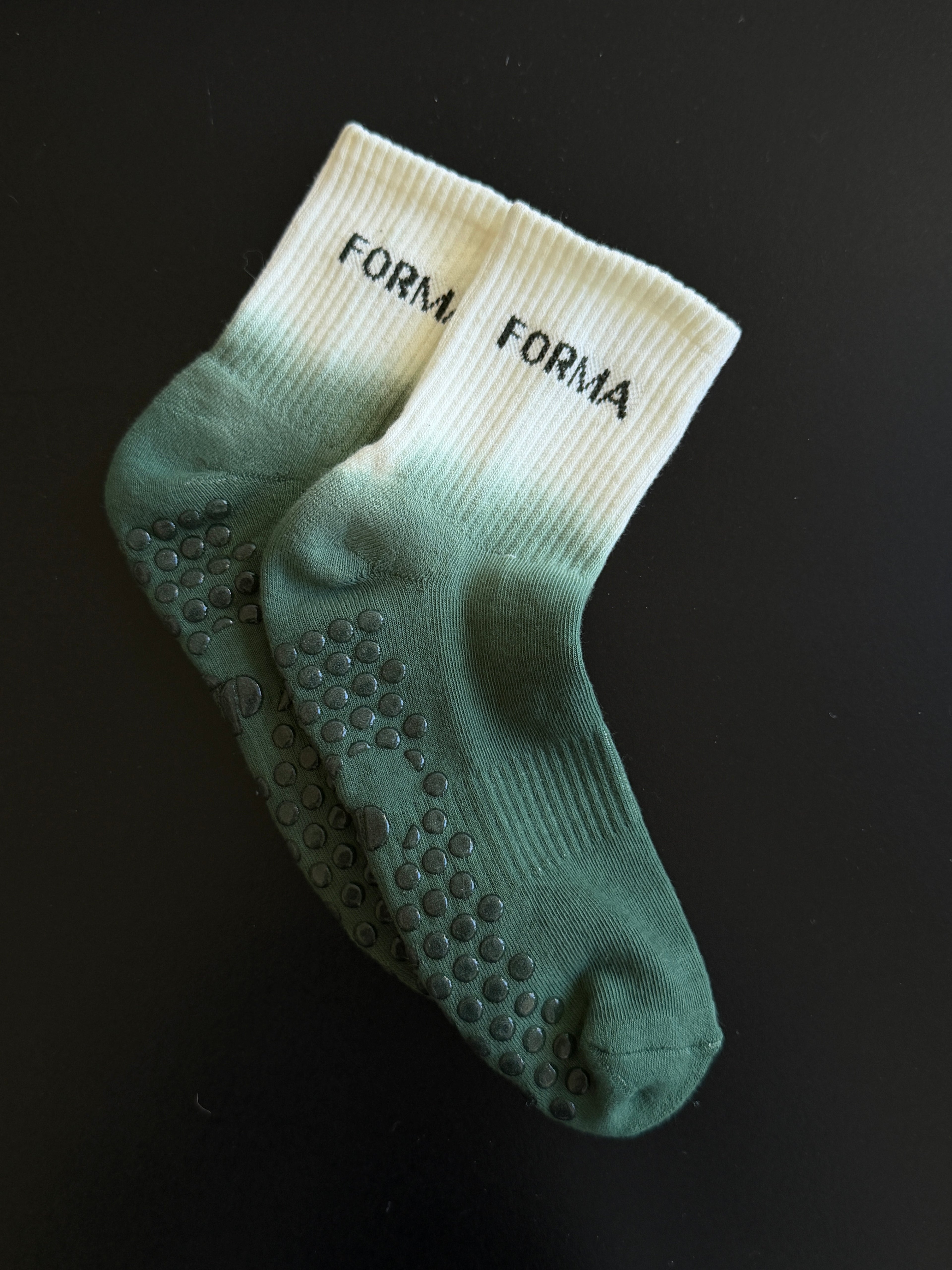 FORMA Grip Socks Ombré Collection