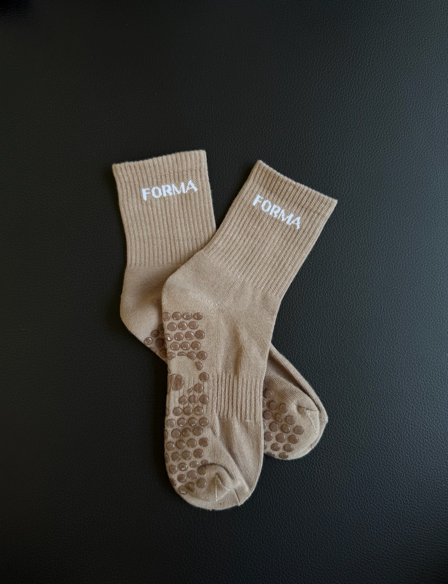 FORMA Grip Socks Classic Collection